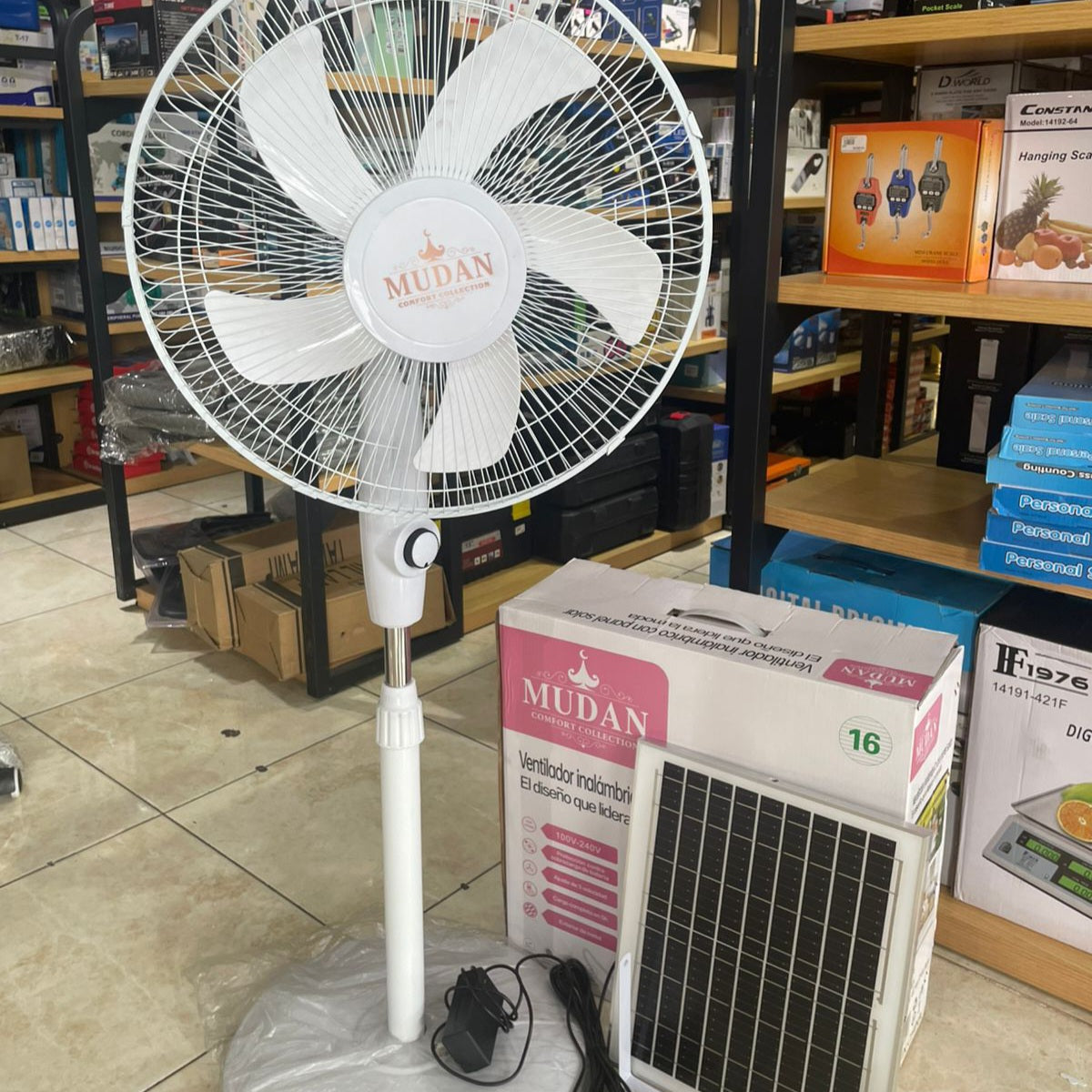 ABANICO SOLAR RECARGABLE DE 16 PULGADAS