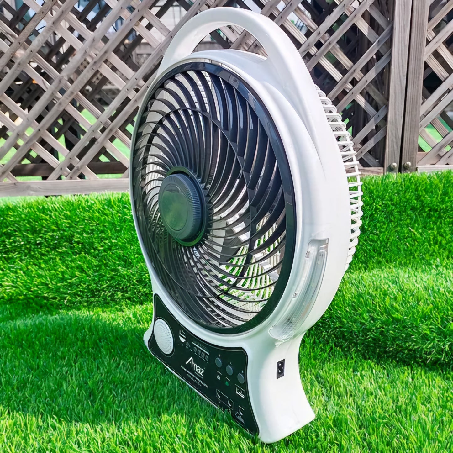 ABANICO RECARGABLE SOLAR CON ALTAVOZ